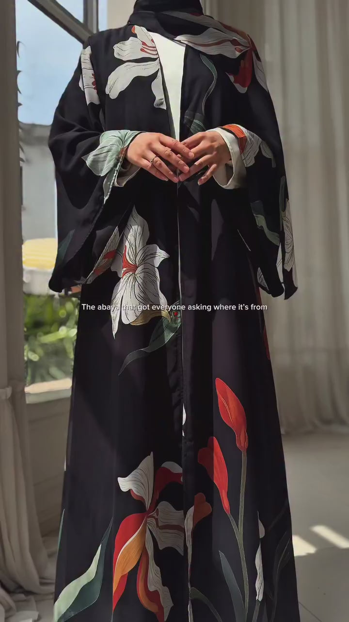 Bold Floral Print Open Abaya & Matching Hijab Set