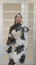Lila Bold Floral Straight Cut Maxi-Black