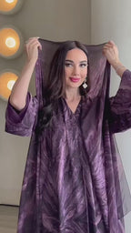 Laila Printed Abaya With Matching Headscarf-Pink