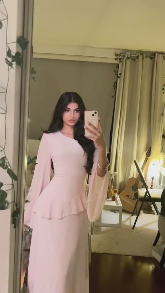 Elegant Luxury Lightweight Long Sleeve Maxi Dress-Pink