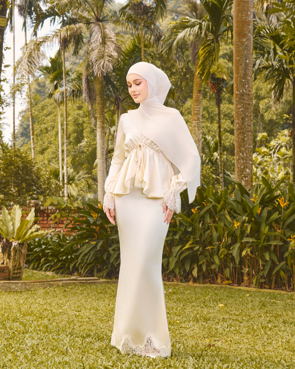 Sara Lace Peplum Two‑Piece Maxi dress