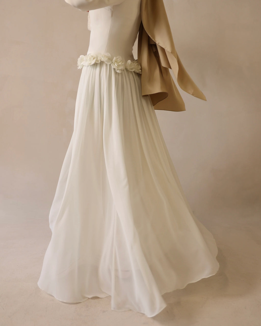 Amaya Flowerfall Gown | Ivory