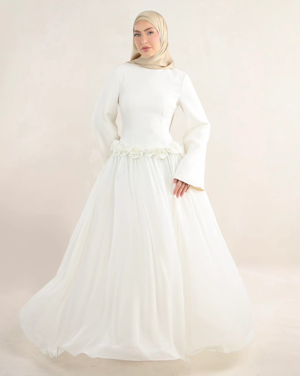 Amaya Flowerfall Gown | Ivory