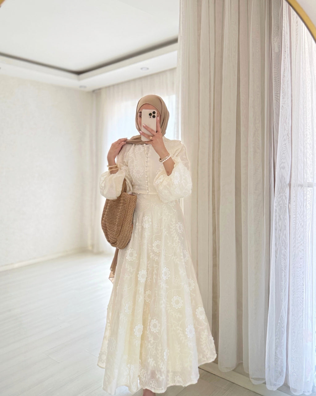 Zaraiah Floral Embroidery Midi Abaya Dress