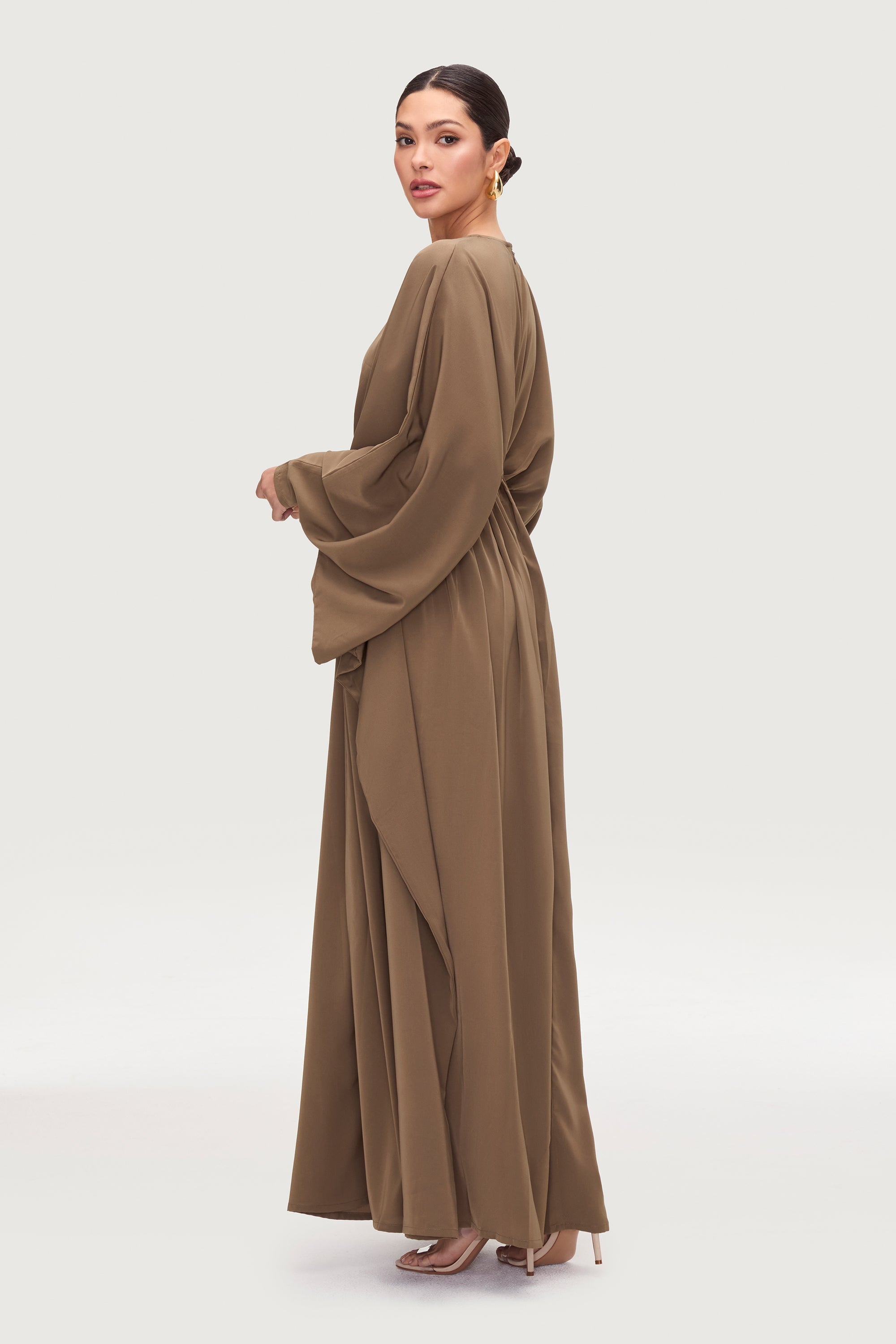 Rawiyah Pleated Kaftan - Olive