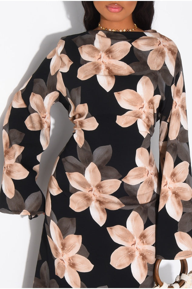 Lila Large Floral Flare Sleeve Maxi Dress-Black