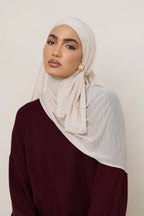 حجاب مخطط مطاطي - بيج