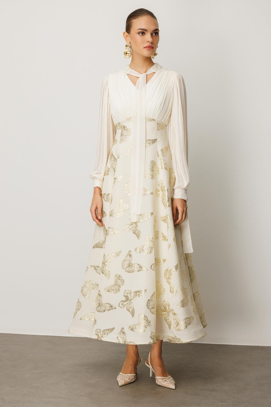 Elegant Gold-Stamped Romantic Long Sleeve Maxi Dress-White